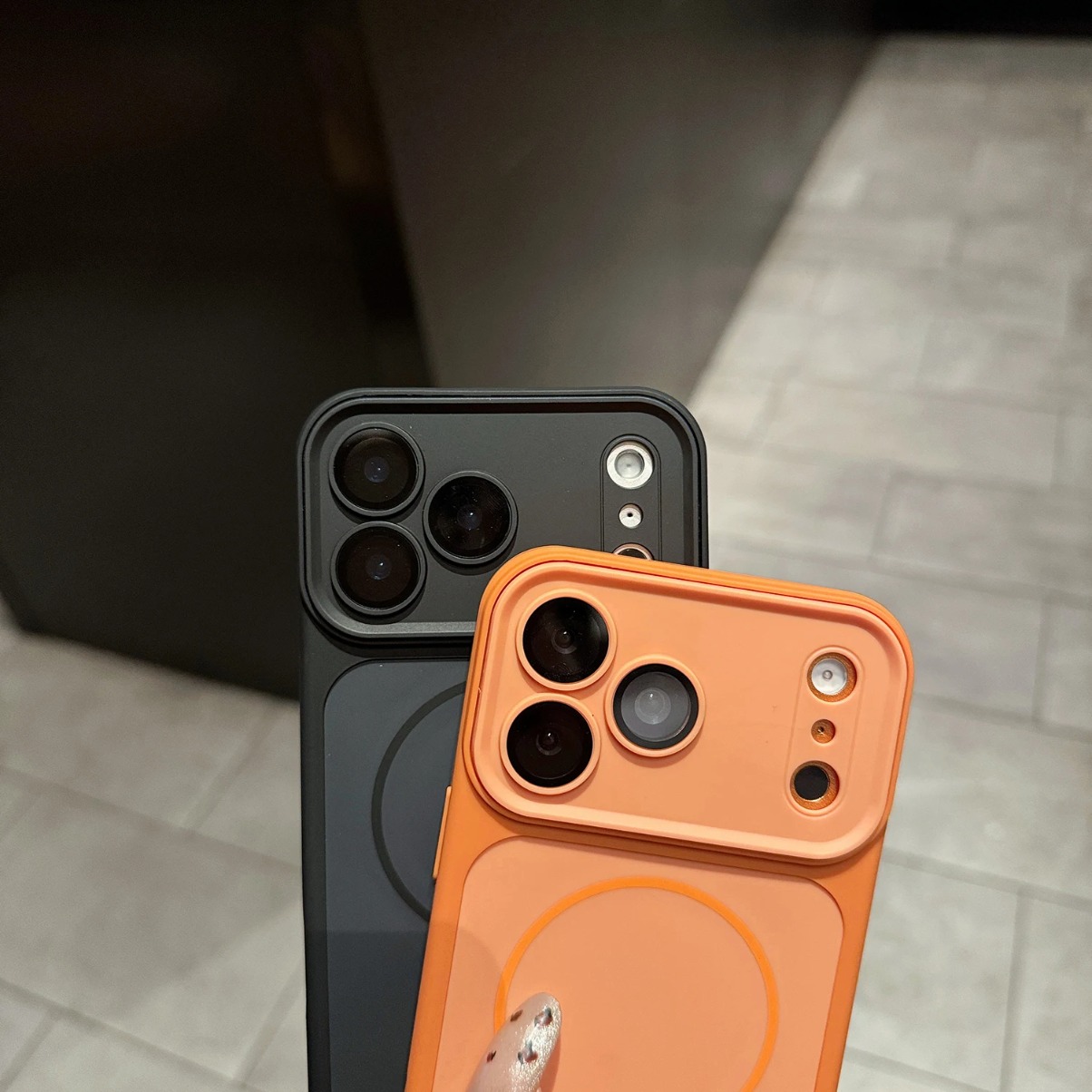 iPhone 17 Pro Max、16e、16、15、14 - Camera Lens Protector のレビューと価格